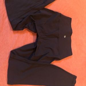 Lululemon wunder under black leggings- like new